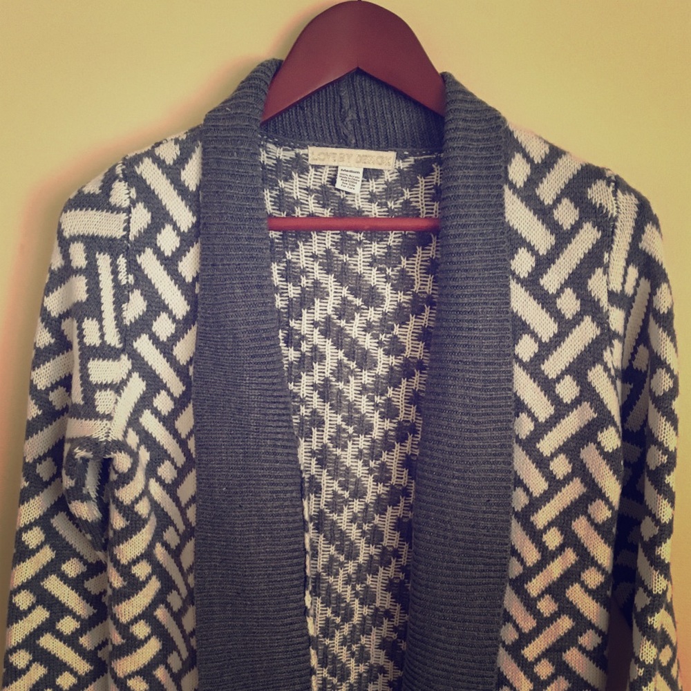 Herringbone type sweater